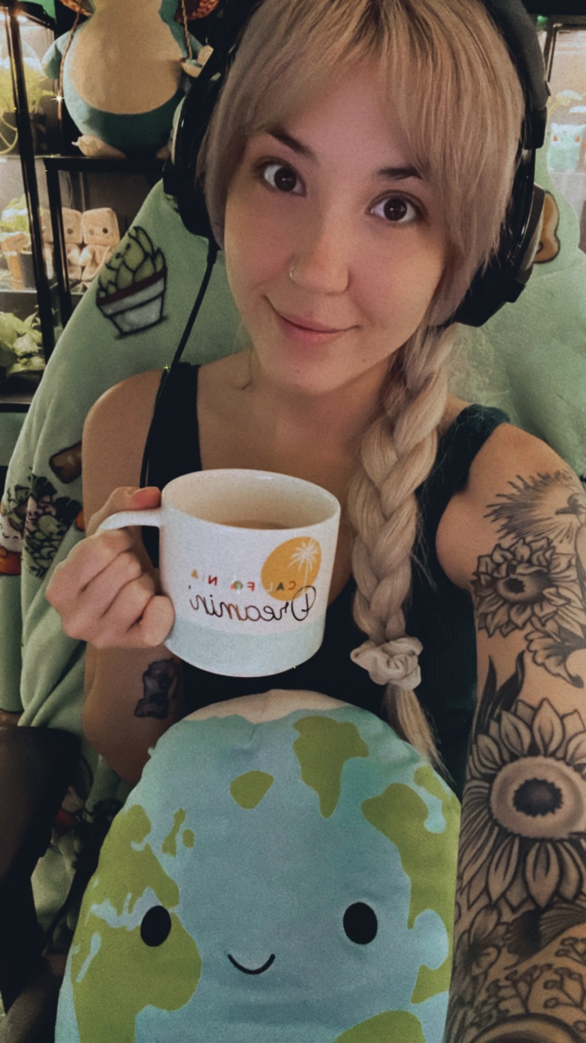 beklikesplants 🪴 on Twitter "When your best friend decides to do a