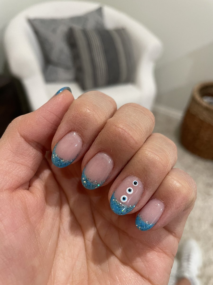 Shirlene Chow (@shirlenechow) on Twitter photo Ready for <a href="/Dreamforce/">Dreamforce</a> Day 1! So excited for this family reunion, to learn and connect, and give back to the inspiring #trailblazercommunity! Can’t wait to see you all! Oh, and nails ready too 😉 💅 #DF22 Ready for <a href="/Dreamforce/">Dreamforce</a> Day 1! So excited for this family reunion, to learn and connect, and give back to the inspiring #trailblazercommunity! Can’t wait to see you all! Oh, and nails ready too 😉 💅 #DF22