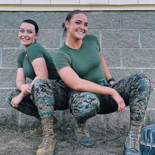 Stay with US veteran 

 #girlsoldier #armyengineer #armygirls #soldiergirl #armygirlfriend #girlboss #bossbabe #armygirl #armywomen #armyveteran #femalemotivation #girlpower #strongisbeautiful #combatgirl