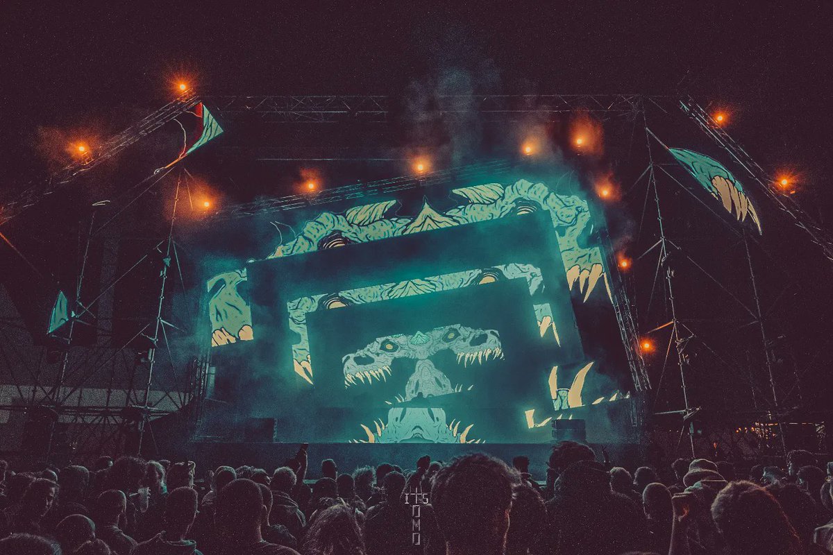 Tomophotograpic's tweet photo. Dream Big part 1.0007
Thank you for having me, this edition was really good the crowd was crazy, headbangers in the cold not event afraid.
#festival #dreamnationfestival
#dreamnation #killthenoise
#midnightyrannosaurus
#herobust #sonycreators
#headbangers https://t.co/qJ0HM8CIu0