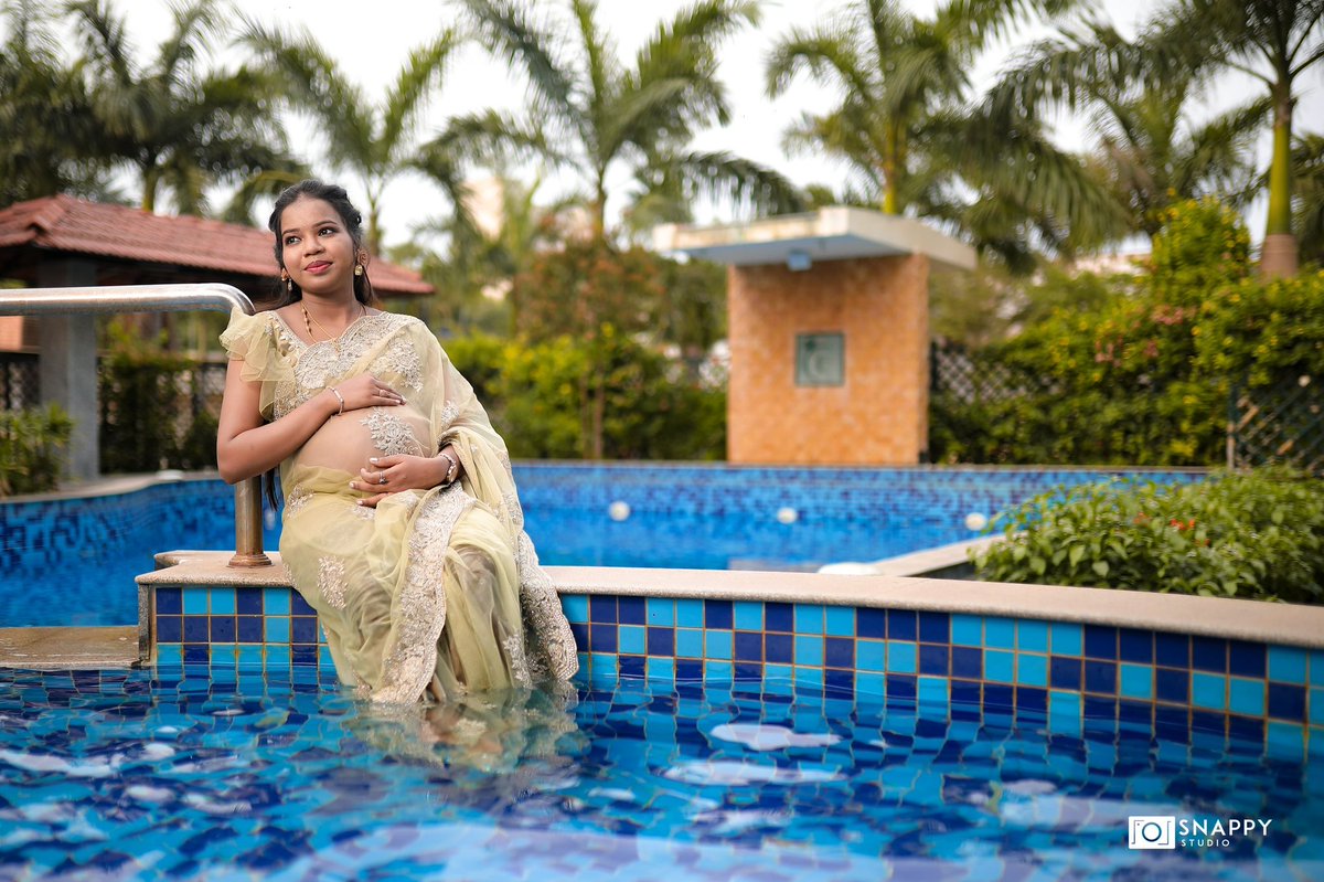 SnappyStudio1's tweet photo. A baby is a blessing. A gift from heaven above, a precious little angel to cherish and to love✨❤️
For booking +91 9080663266
#babyshower #traditional #photoshoot #snappystudio
#babyshowershoot #southindianfashion
#southindianbabyshower #babycomingsoon
#momtobe #valaikappu https://t.co/1E3p9cpE4G