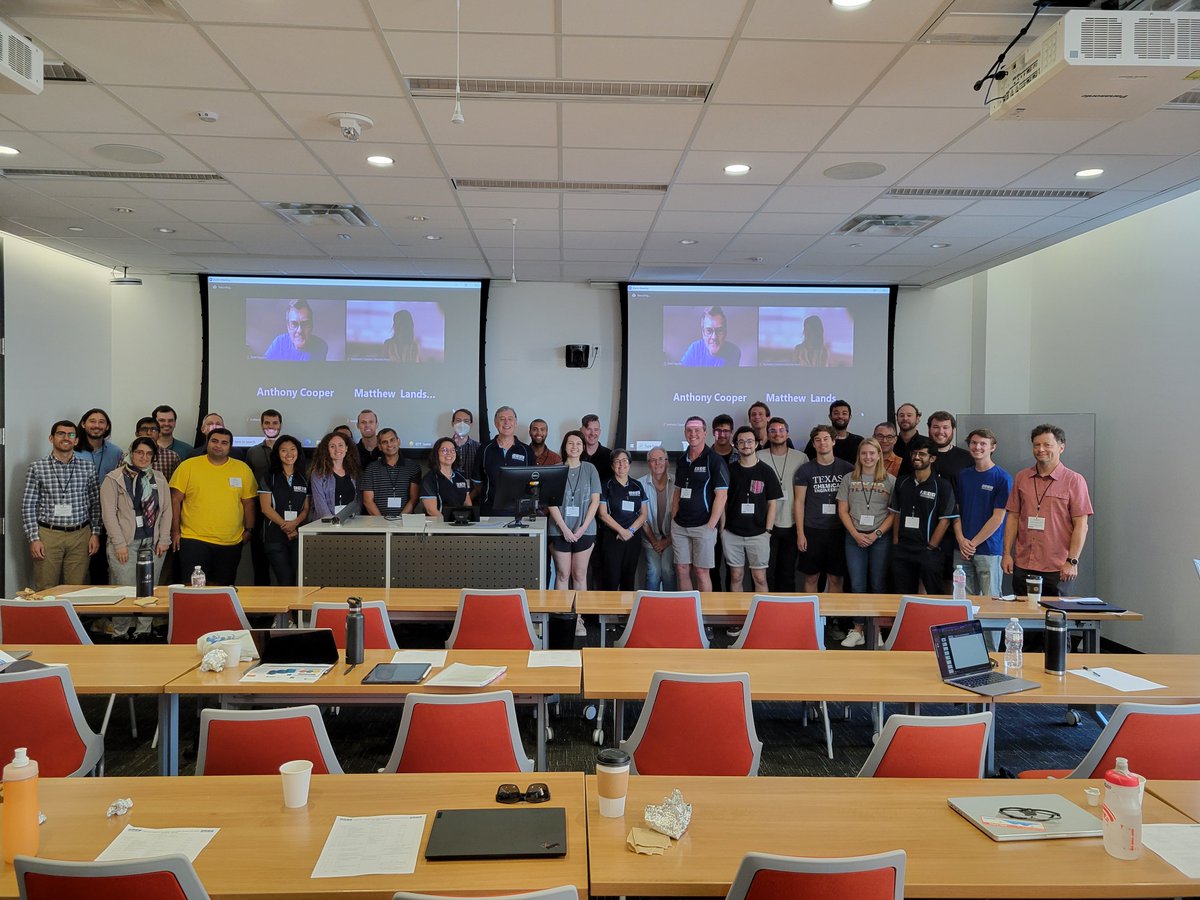 M-WET's 2022 All Hands Meeting was a great success! We look forward to the next four years of continued collaborations! @UCSBChE @UCSBengineering @CockrellSchool @advlightsource @LBNL @TexasChE @ut_caee @doescience @UTAustinVPR @UTChemistry