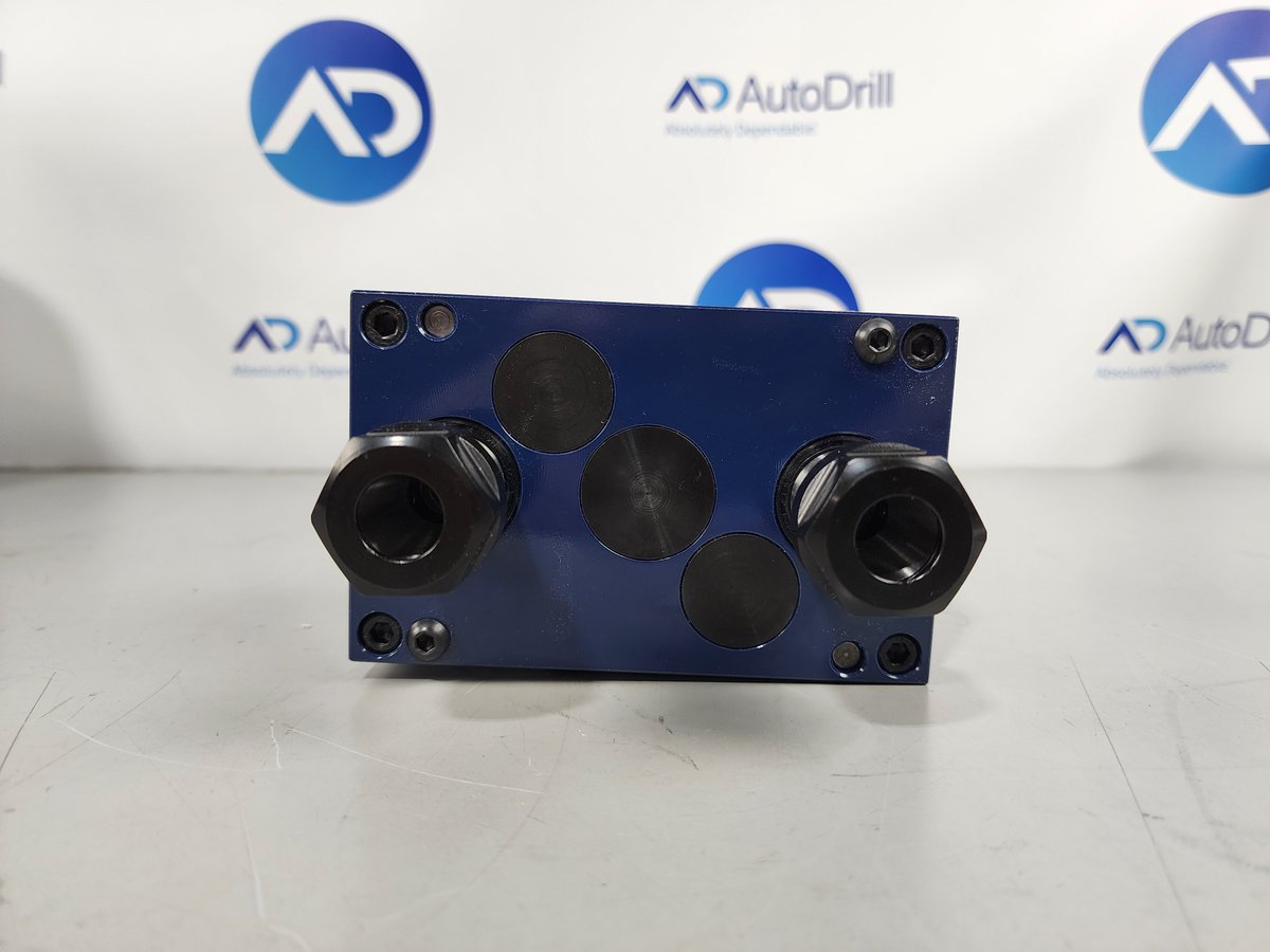 AutoDrill's tweet image. Two different #multispindle #heads. These two can be used for 2 hole patterns, or place a drill and a reamer in them!

#AutoDrill #Efficiency
#Absolutely #Dependable
 
AutoDrill.com
AutoDrill.com.au
AutoDrill.mx
(800) 871-5022
01.908.542.0244