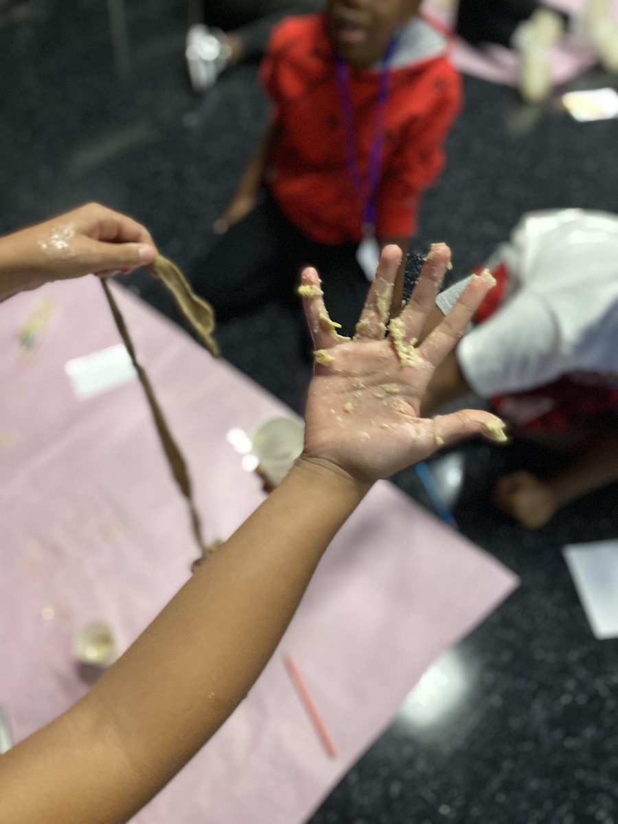 ArtswithALF tweet media