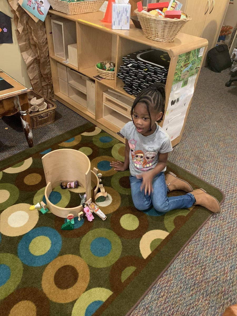 RCPS_EarlyLearn's tweet photo. A scribble isn’t a scribble… 
#prek #terrifictuesday #worldclassstudents #dph #pat https://t.co/wThNX5Bdol