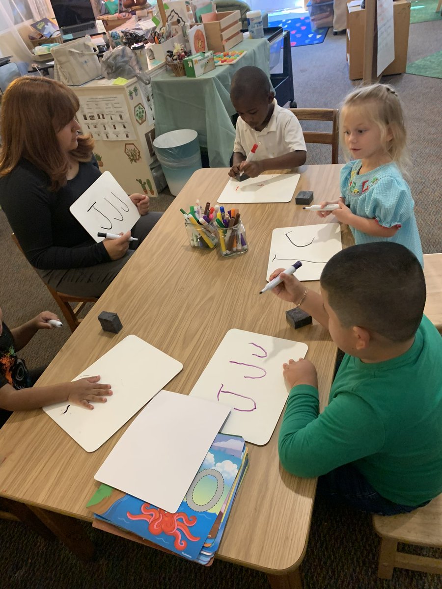 RCPS_EarlyLearn's tweet photo. A scribble isn’t a scribble… 
#prek #terrifictuesday #worldclassstudents #dph #pat https://t.co/wThNX5Bdol