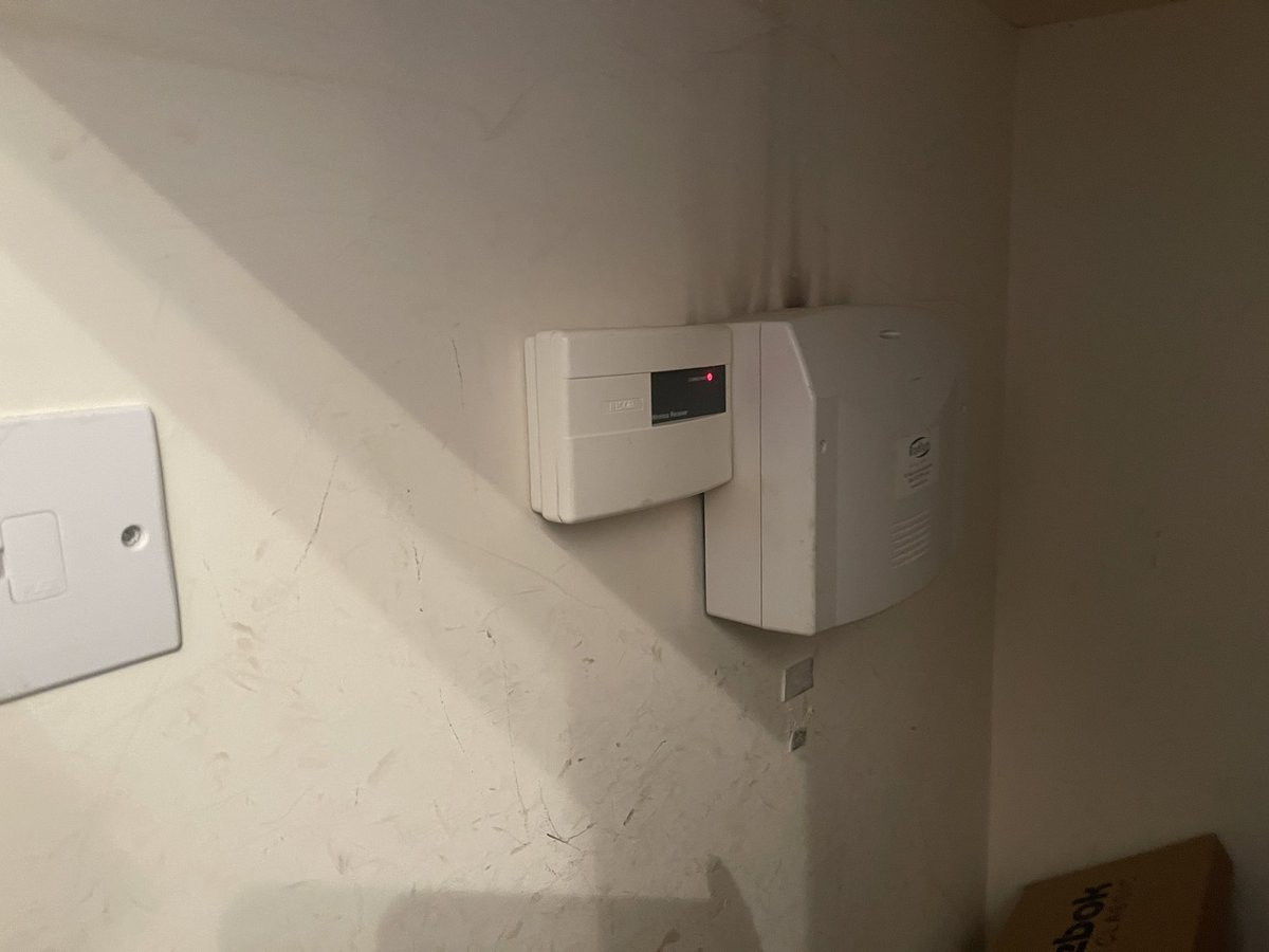 An old panel replaced with a nice new <a href="/OrisecLtd/">Orisec</a> CP20

Another happy customer in #Atherton 😎👌