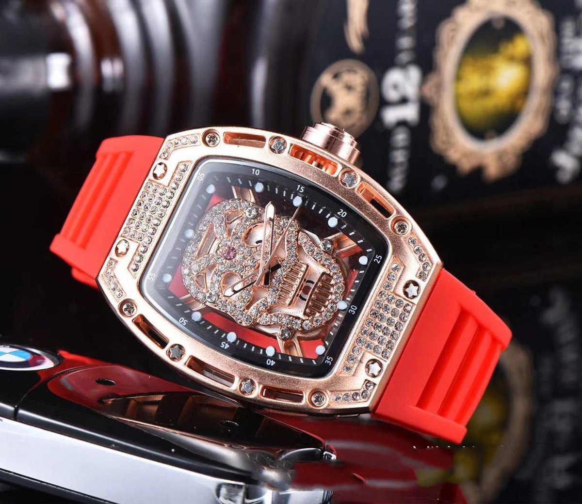 The2882Brand's tweet photo. Want to know more about the Best Men's Watches about to Drop? Want to win one?  Should we do a contest on Watch History? Let me hear you! #watches #contests #freeproducts #Giveaway #Giveaways #GiveawayAlert https://t.co/fhMgLRBUaB