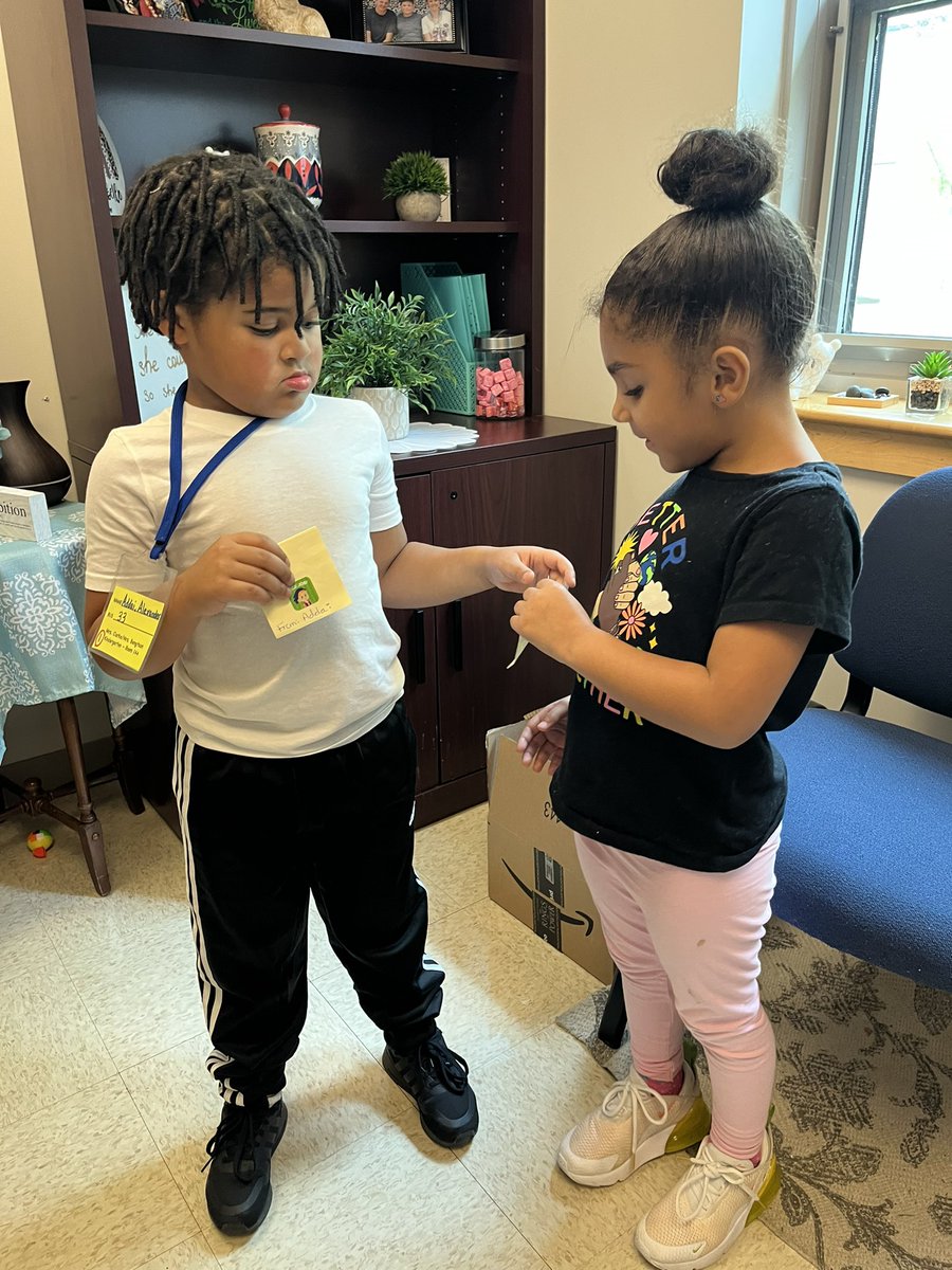 K students spreading kindness!!