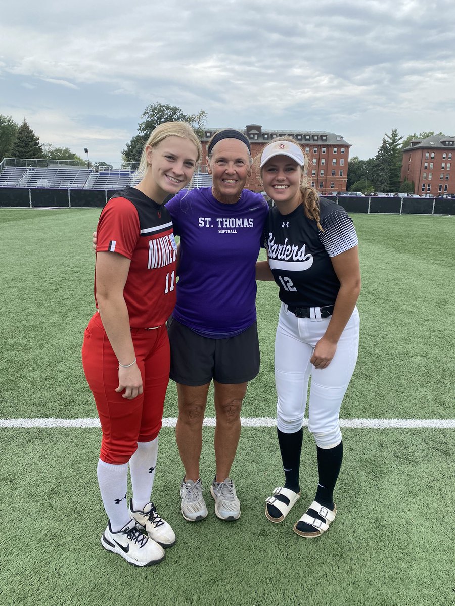tollberg12's tweet photo. I had a great time at the @TommieSoftball camp this weekend!  Thank you @CoachBagzTrot @jwalter09 @wagner_nat for such a fun and educational camp! https://t.co/pKB8gzqKEz