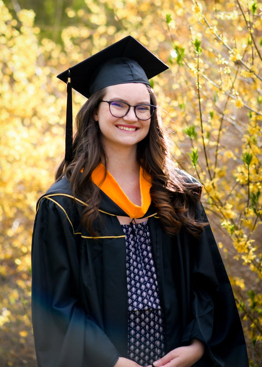 iids_uidaho's tweet photo. @uidaho Bioinformatics and Computational Biology graduate Courtney Schreiner uses math to solve biological puzzles—piecing together information through mathematical models to reveal a complete biological or ecological story. Read her story:
@C_Schreiner1326 https://t.co/gVzgrt5PmZ