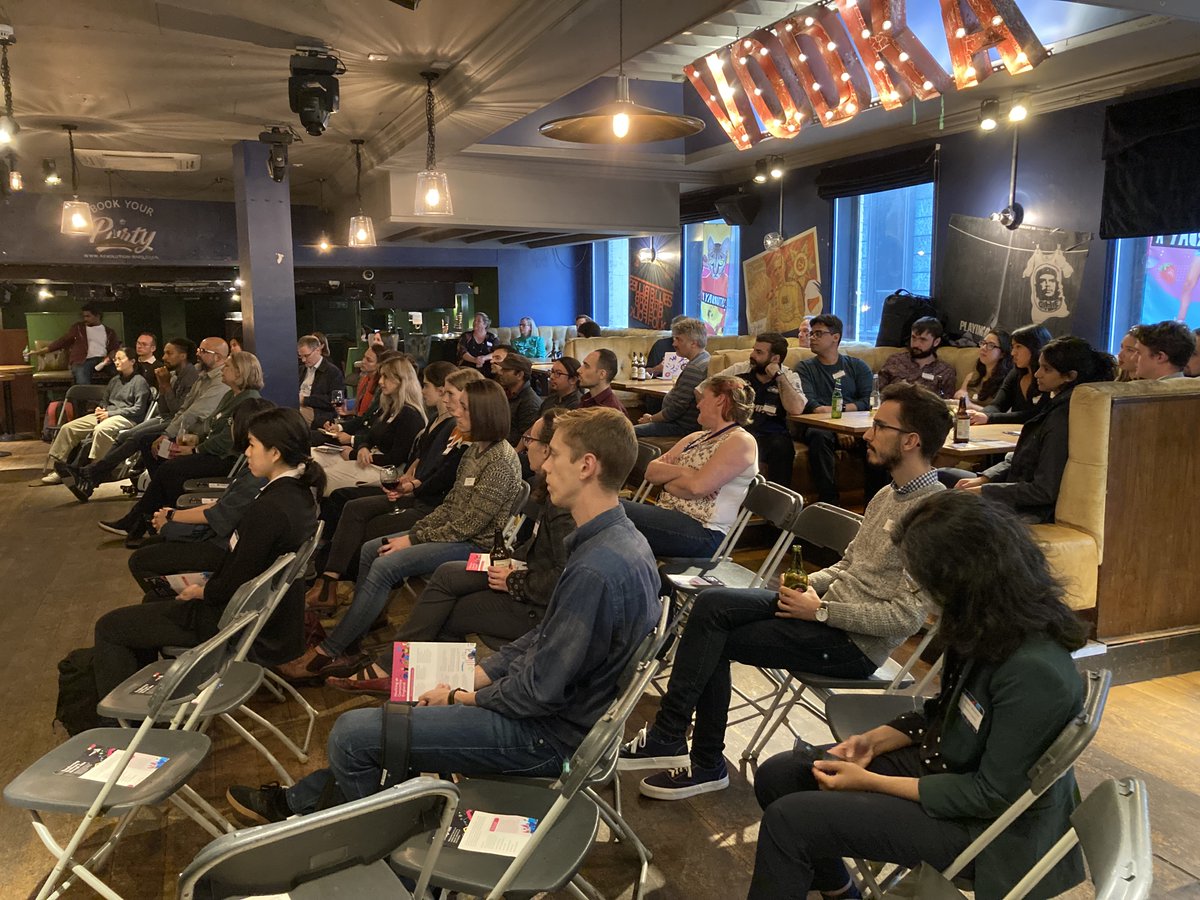 Our first bioinformatics meet-up is off to a great start in Cambridge! Love seeing so many bioinformaticians in one place. 

<a href="/manuelcorpas/">Manuel Corpas</a> #bioinformaticsmeetups #genomicsmeetup