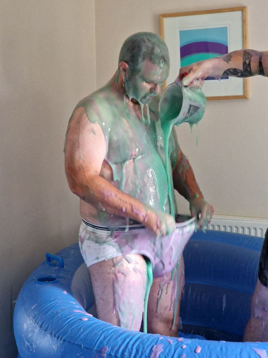 DanBritAbroad's tweet photo. Part one of the birthing pool session with @muddymatt81 https://t.co/6DT0TTbxuM