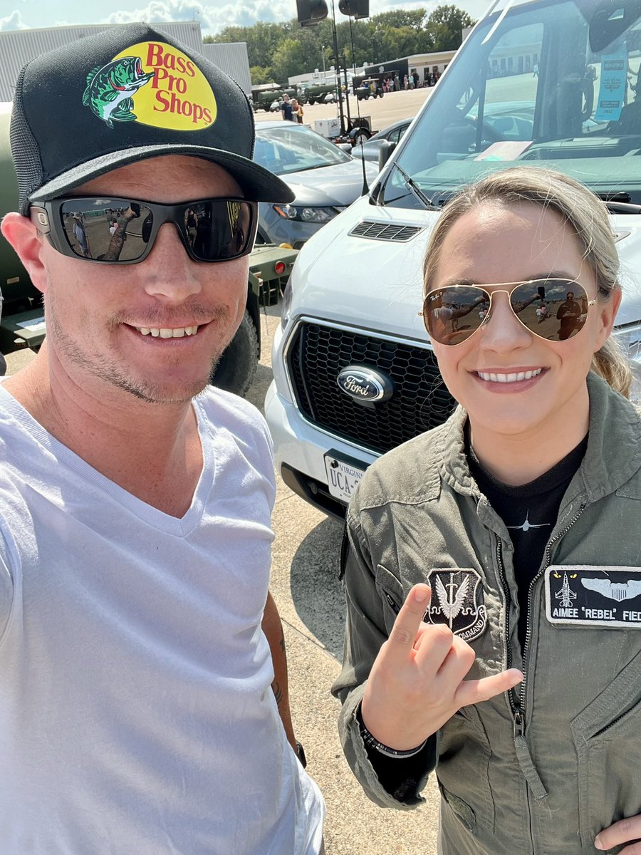 JeremyAbrecht's tweet photo. @ViperDemoTeam So cool seeing you guys in Virginia Beach this past weekend!!! https://t.co/5Hg4SGKG0e