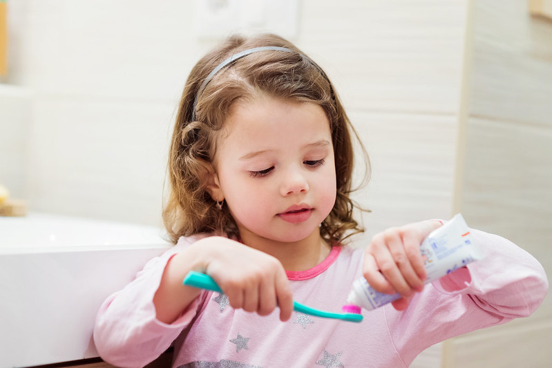 NDNAtalk's tweet photo. #HygieneWeek @thehygienebank is 3-9 October. Families in your community may be caught between being able to heat their home, pay their rent, buy food or keep clean.
See our tips to help you provide support for your setting's families or those nearby: https://t.co/Tq8vi2T8Ja https://t.co/jLjubM0Sb4