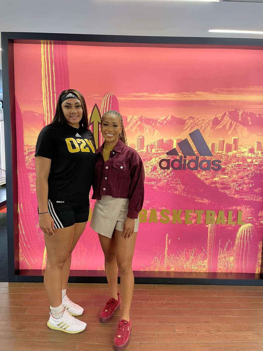 Welcome to Tempe <a href="/MarchMadnessWBB/">NCAA March Madness</a>! Be sure to along all day 😈

#ForksUp | #O2V