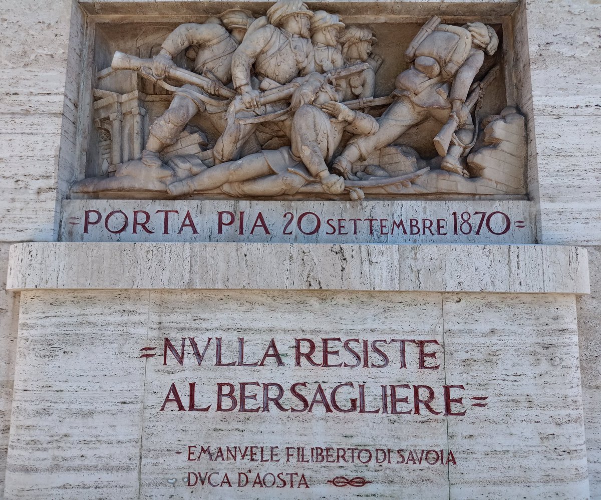 Hoy se conmemora el día internacional del librepensamiento. Vaya un cálido reconocimiento a quienes día a día emulan a las tropas Garibaldinas y combaten el fanatismo y los dogmas en las calles, las aulas, las instituciones y todos los espacios de la vida cotidiana.
