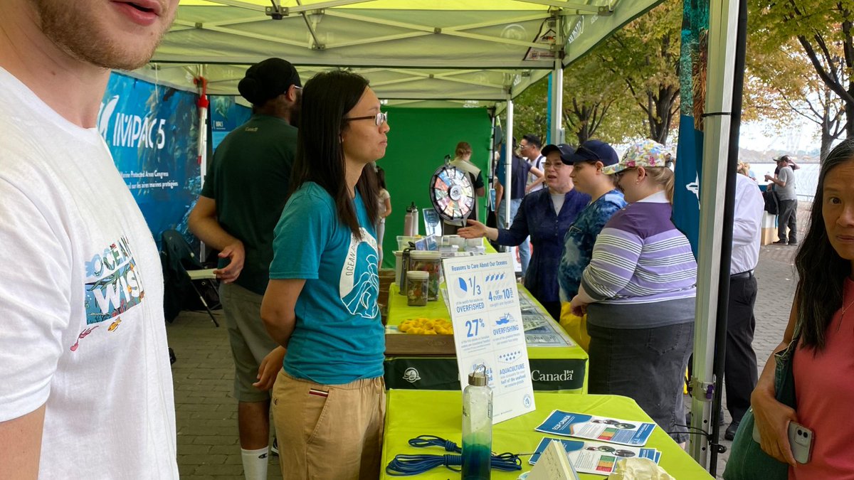 water_rangers's tweet image. What a time at the @TOwaterfest with an engaged community, and @ParksCanada  @IMPAC5Canada and @OceanWise We even had a chance to sample the rain water thanks to the storm! Thanks to #towaterfrontfest and to our super volunteer, Jess!  #Toronto #AtTheWaterfront #SugarBeach