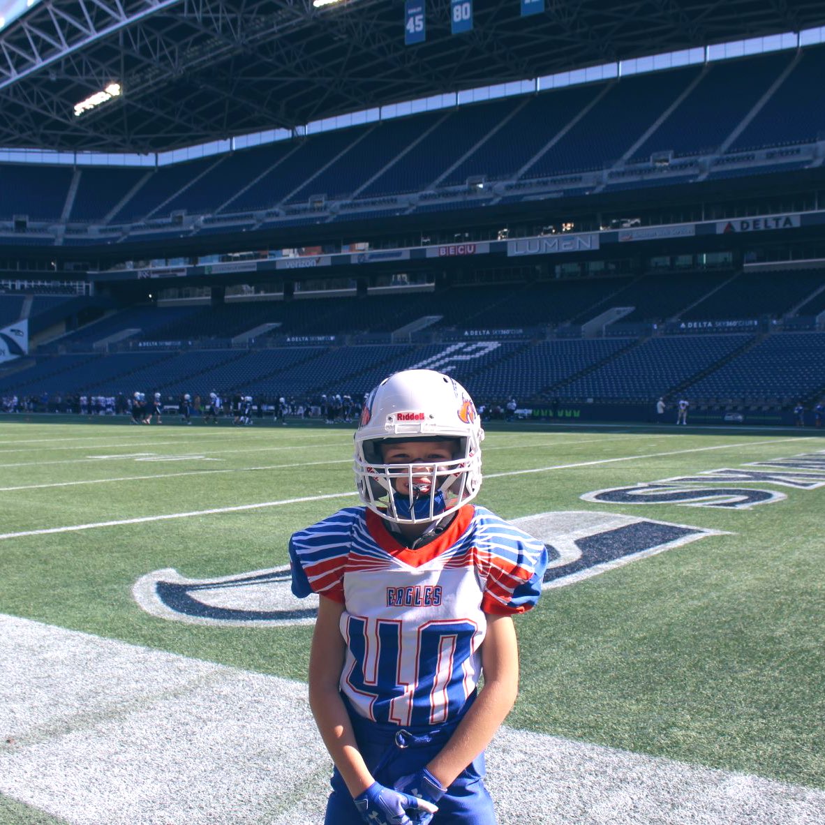CoachCodie's tweet image. Coaching my son at the #Seahawks stadium was an experience of a life time !!! Proud of my outside linebacker 😤🏈 #grahameagles