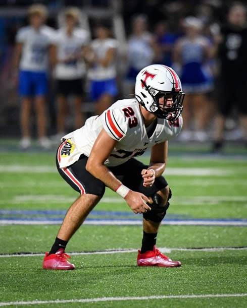 OconeeCoSchools's tweet photo. North Oconee High School senior Carter Couch was named Athlete of the Month by Piedmont Athens Regional! Way to go, Carter! @PiedmontHealth @NOHS_Titans 🏈❤️💛🖤 https://t.co/VHnUzZr7B0
