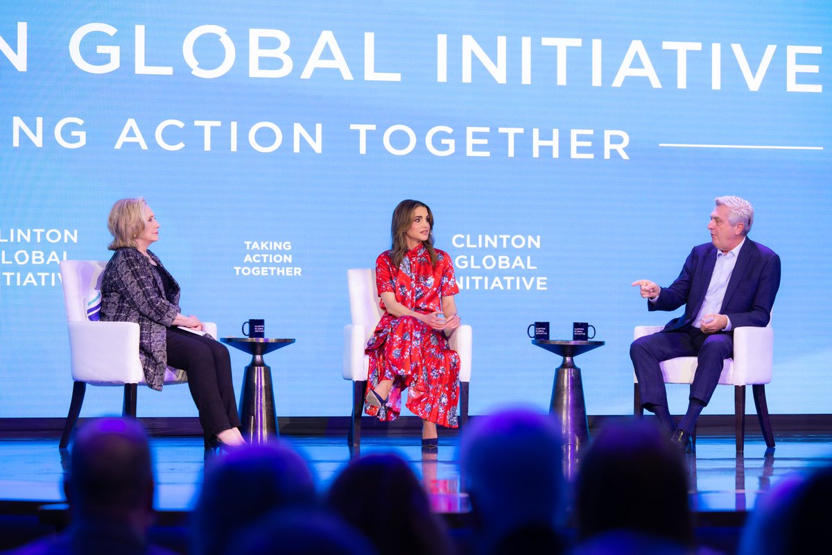 QueenRania's tweet image. Good to be back at the Clinton Global Initiative after all those years! With Secretary Hillary Clinton and UN High Commissioner for Refugees, Filippo Grandi, today
#CGI2022
