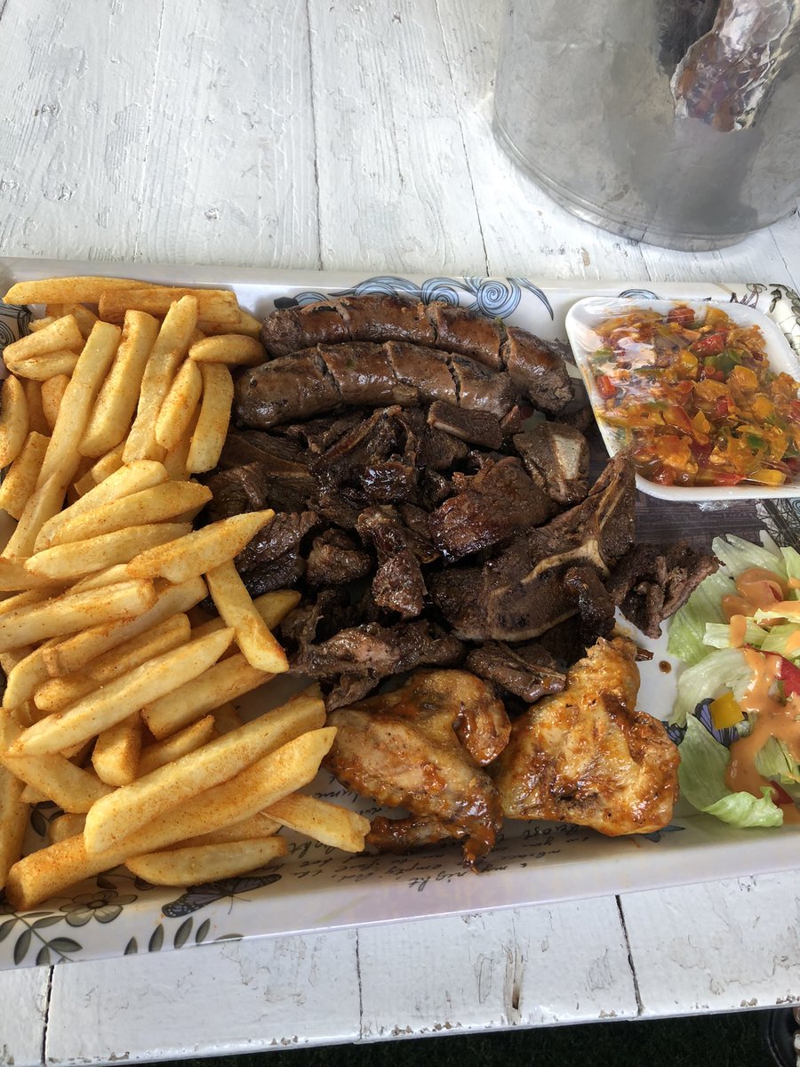 MuziBucs's tweet photo. Definitely going back to Kofifi cafe https://t.co/ze2rbrFGxt