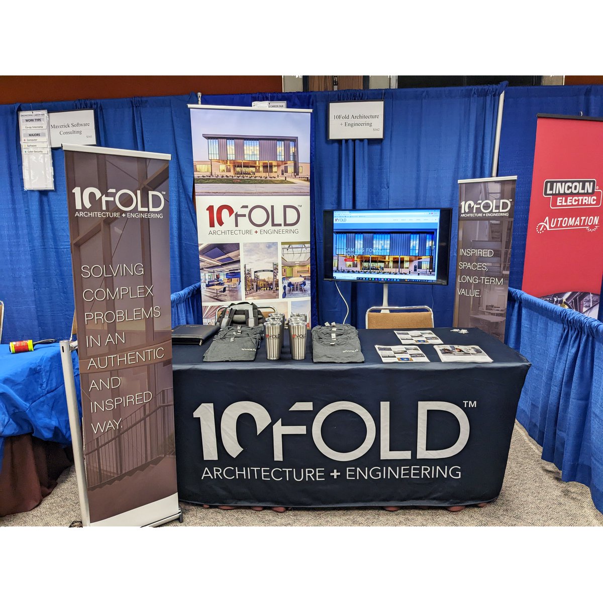 10FoldArch's tweet image. @IowaStateU Engineering Students: Stop by to connect with #10fold at the #ISU Engineering Career Fair to learn how you can be a part of solving complex problems in an authentic &amp;amp; inspired way today! @ISU_CoE #midwestengineer #engineeringfirm