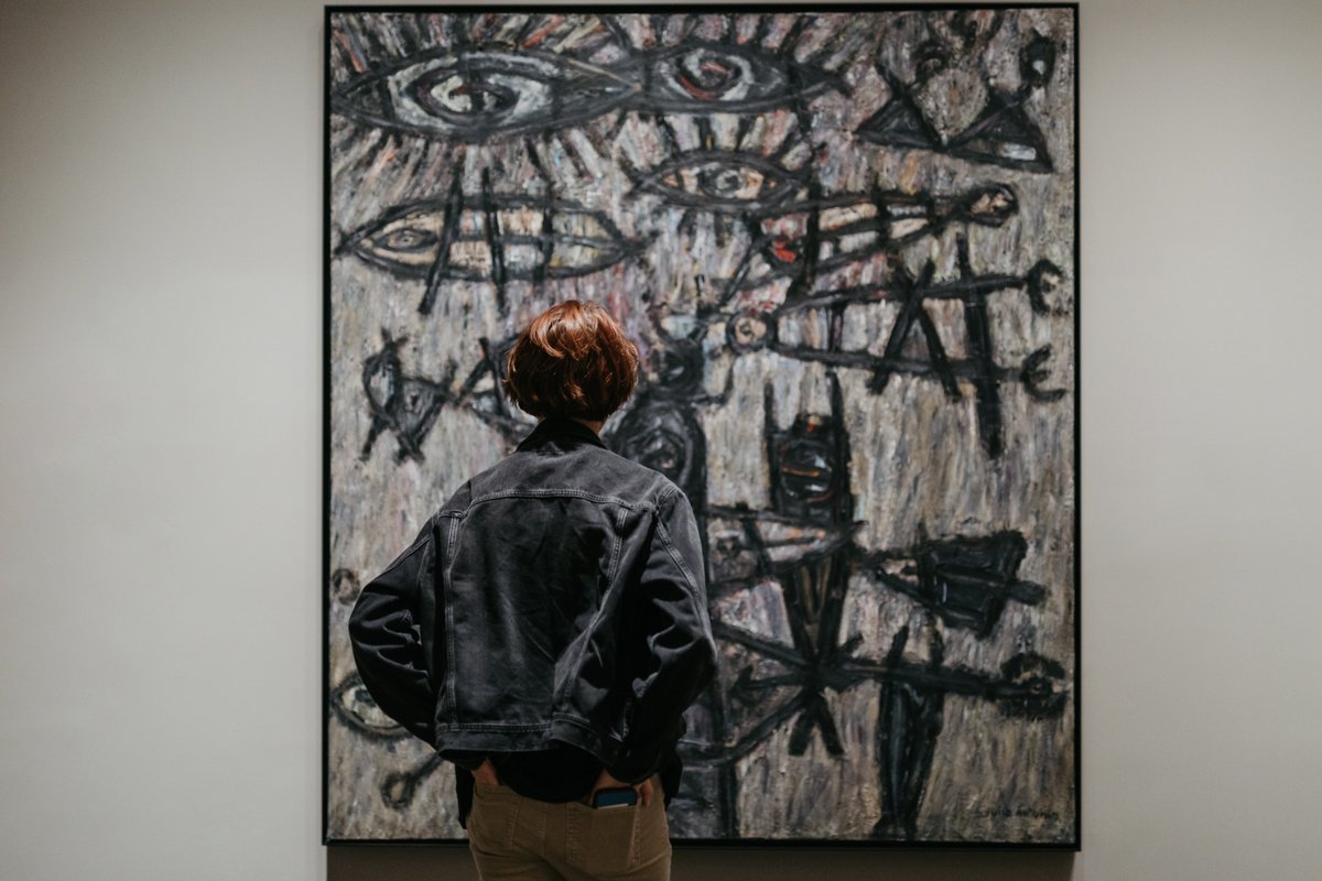Celebrate #HispanicHeritageMonth with #TheMSV! 
Our newest exhibit "Destination: Latin America" showcases modern &amp; contemporary #LatinAmerican art. Discount admission tickets available here: bit.ly/3BfDdsO
#LoveVA #winchesterva #northernva #museum