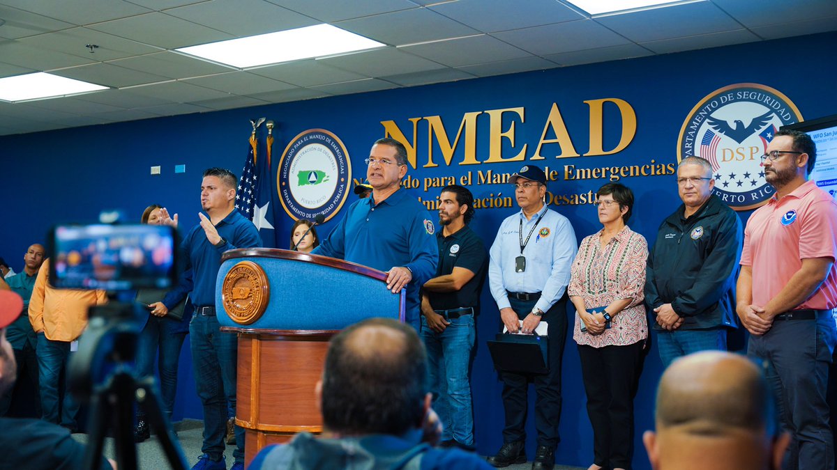 Durante la conferencia de prensa con el <a href="/GovPierluisi/">Gobernador Pierluisi</a> junto al <a href="/DSPnoticias/">Departamento de Seguridad Pública de Puerto Rico</a> y el componente gubernamental actualizamos el impacto del huracán Fiona en los municipios.