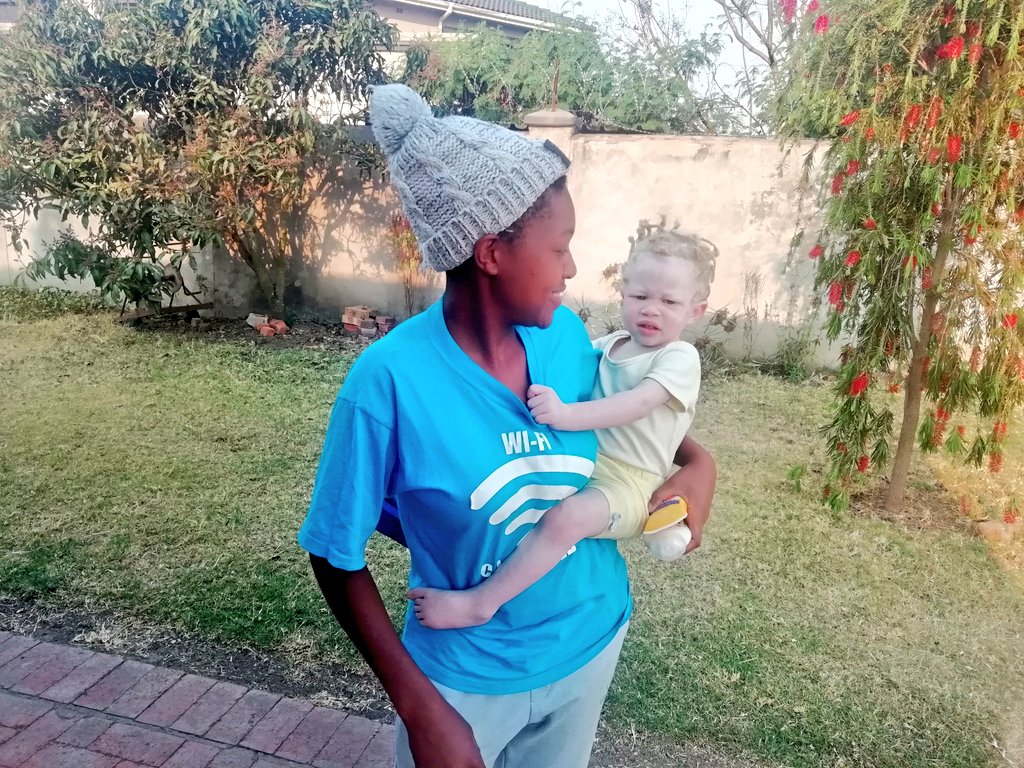 Remember Mai Matwins who was excommunicated by her husband last year because she had given birth to twins with albinism in Harare. Our team visited her to check on them, lm all smiles God is surely watching over them, the babies are beautiful. Lets show them some love ❤️ 🔄