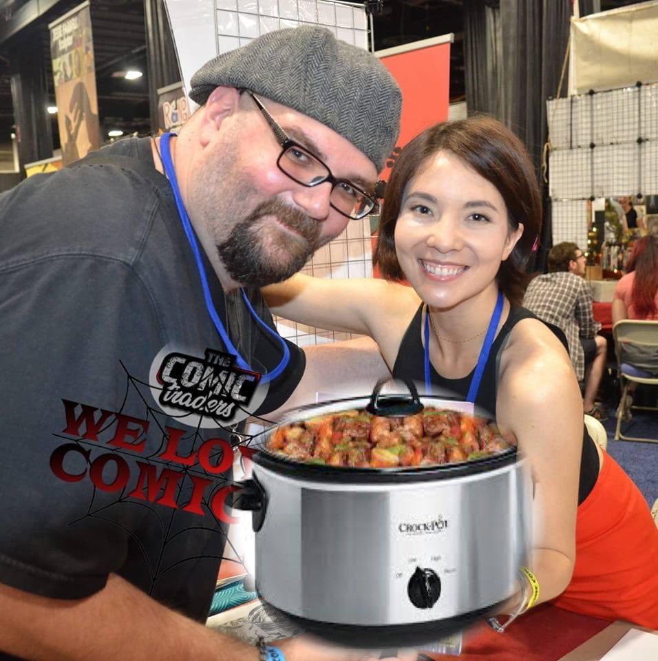 ComicGrotto's tweet photo. @General_Paciani Here’s a photo of me and her at crock pot con https://t.co/eDv94pdflQ