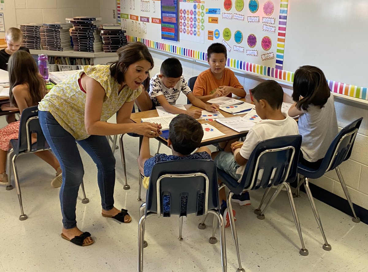 SuptDuran's tweet photo. Today I visited Hoffman-Boston Elementary School where I was excited to see students and teachers engaged in our structured literacy curriculum, which improves the way students learn to read. @HFBAllStars https://t.co/7FnNIWW1Ba