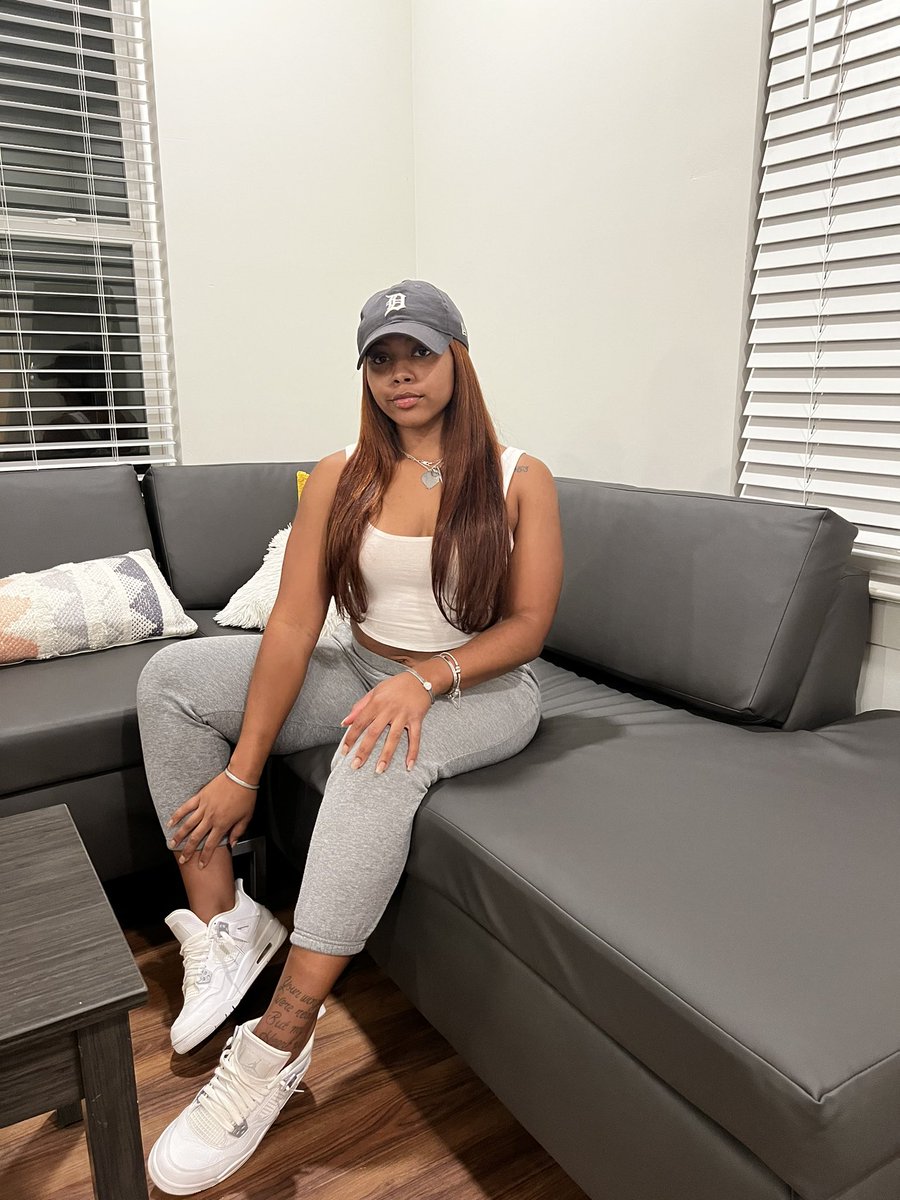 EssenceGraham2's tweet photo. They should’ve named me pressure, who you know tha do it betta😮‍💨 https://t.co/qtdA0jmCZ1