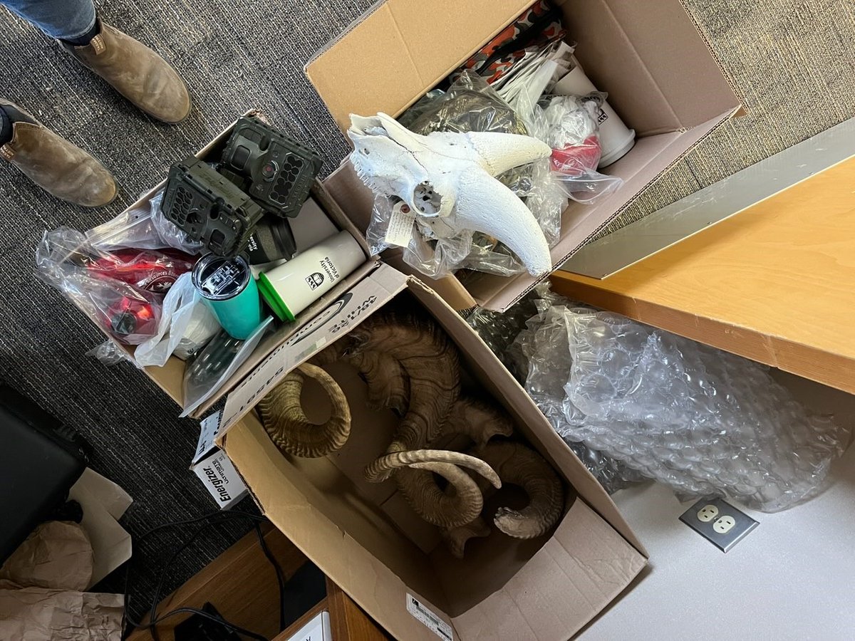 It's going to be a sweet 2 weeks in the Gwich'in Settlement Area! For the past year, I've been planning &amp; coordinating a bunch of interactive youth &amp; community engagement, all in the spirit of reciprocity and sharing.
Funding:<a href="/NSERC_CRSNG/">NSERC / CRSNG</a> Indigenous Student Ambassador Award