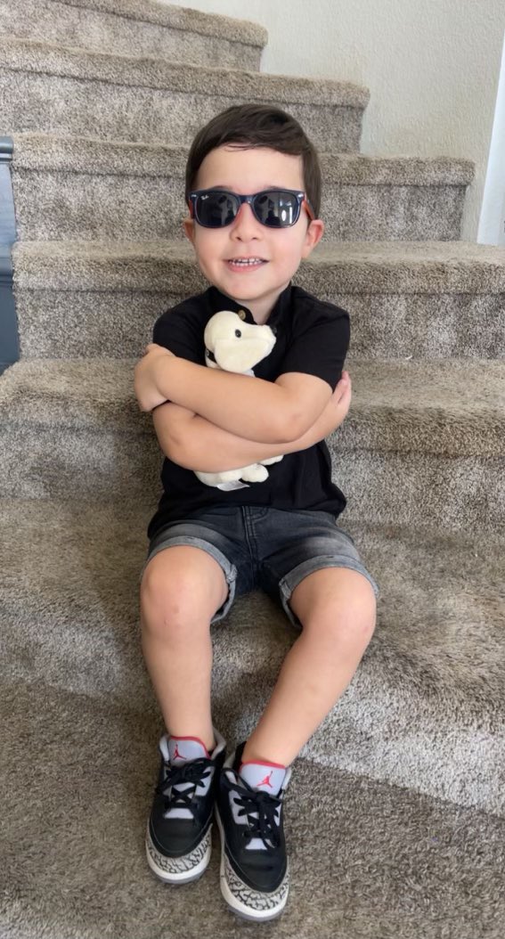 Willdatduud's tweet photo. Beyond thankful for these two little cool guys @AmanyTheGreat https://t.co/3ZxLXqLmEI