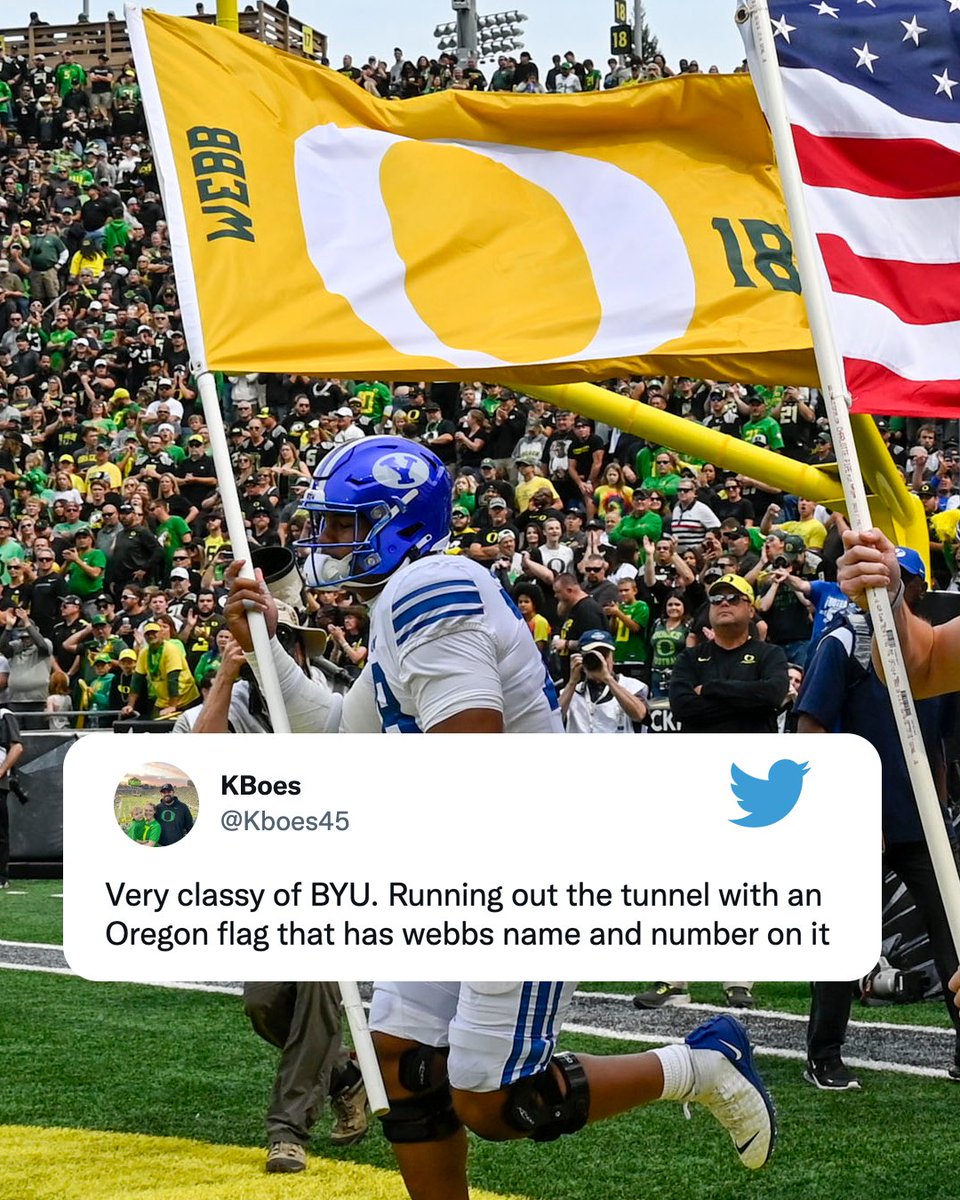 ESPNCFB's tweet image. A wholesome gesture from @BYUfootball ❤️

(h/t @Kboes45)