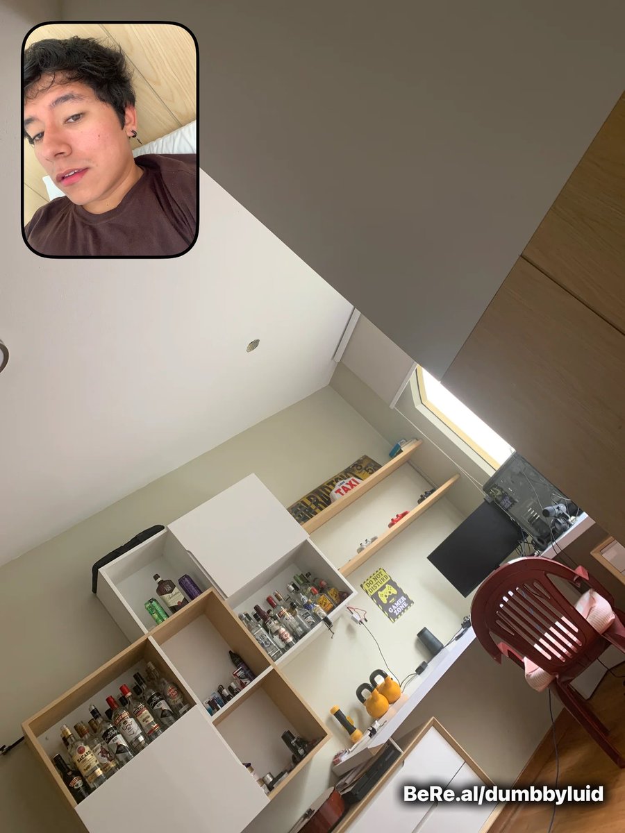 Swordbraker2000's tweet photo. Únete a mí en BeReal. https://t.co/CDI6AxEXbh https://t.co/FlLmDWvlui