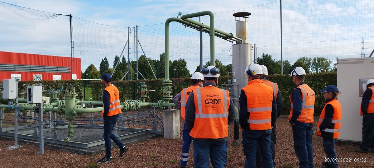 Ce matin les agents <a href="/GRDF/">GRDF</a> de l'#AINPCEST du site de Douai ont visités les postes transport de @GRTgaz. Merci pour les échanges 😉. 
#Maintiendescompétences #Professionalismegazier