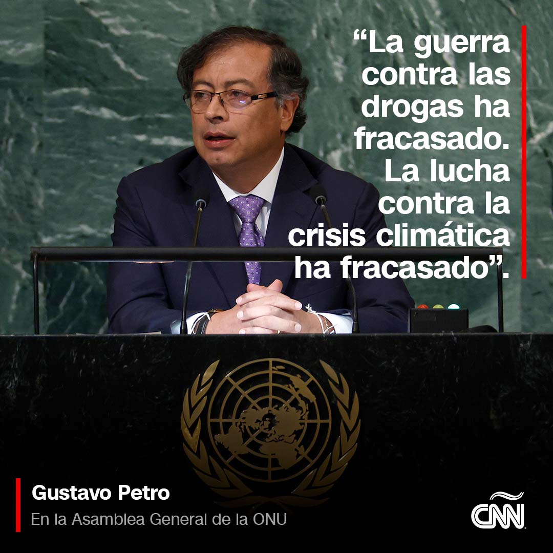 CNNEE's tweet photo. Gustavo Petro habló por primera vez ante una Asamblea General de las Naciones Unidas y dio un apasionado discurso criticando la guerra contra las drogas, las formas de erradicar los cultivos ilícitos y, además, defendió el medio ambiente.

🗣️ ¿Qué te parecieron sus declaraciones? https://t.co/yP19isTGUk
