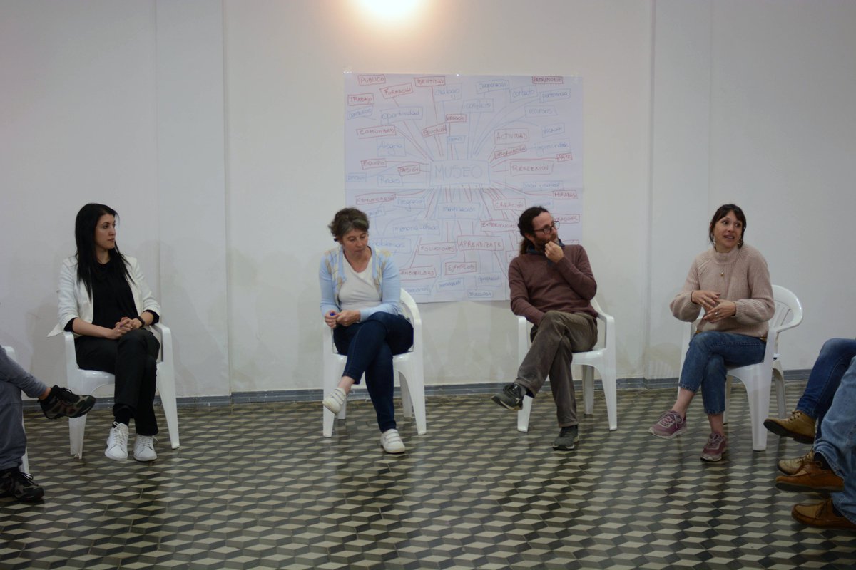 En la apertura del Encuentro Regional de Museos estuvieron presentes, el intendente de Soriano, Guillermo Besozzi, el director de Cultura, Lic. Javier Utermark, el coordinador de área Patromonio y Museos, Lic. Aparicio Arcaus y el equipo del Sistema Nacional de Museos.