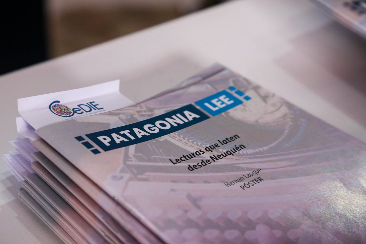 RFlutsch's tweet photo. Desde las 18hs, se propone agenda de actividades a cargo del director provincial del CeDIE y referente del Plan de Lecturas en la jurisdicción, Iván Nicola junto a referentes de los Planes de Lecturas de Córdoba, CABA y Buenos Aires.
#CeDIE
#PlanDeLecturas https://t.co/W5OCGGQIq2