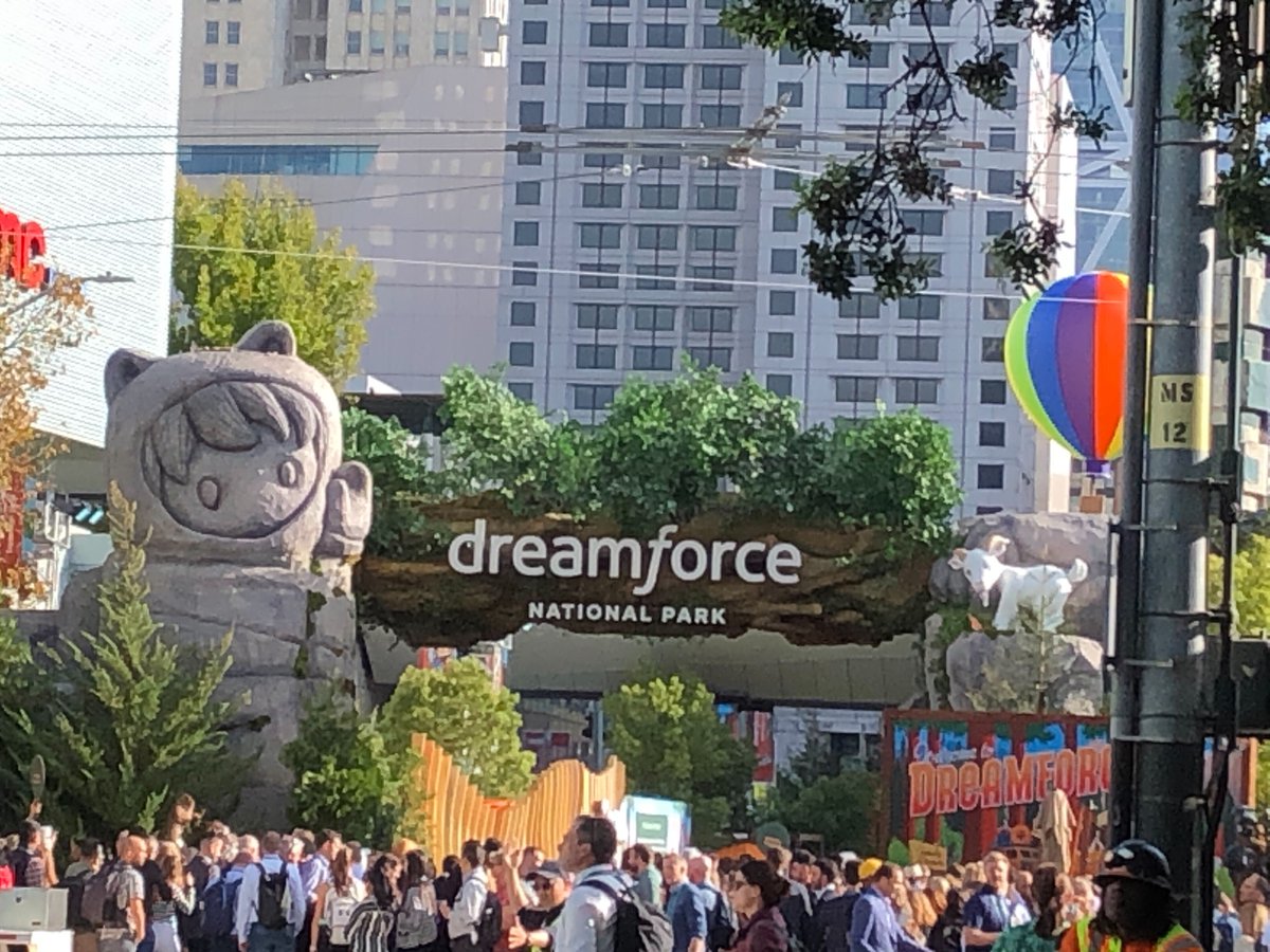 Breadwinner tweet media