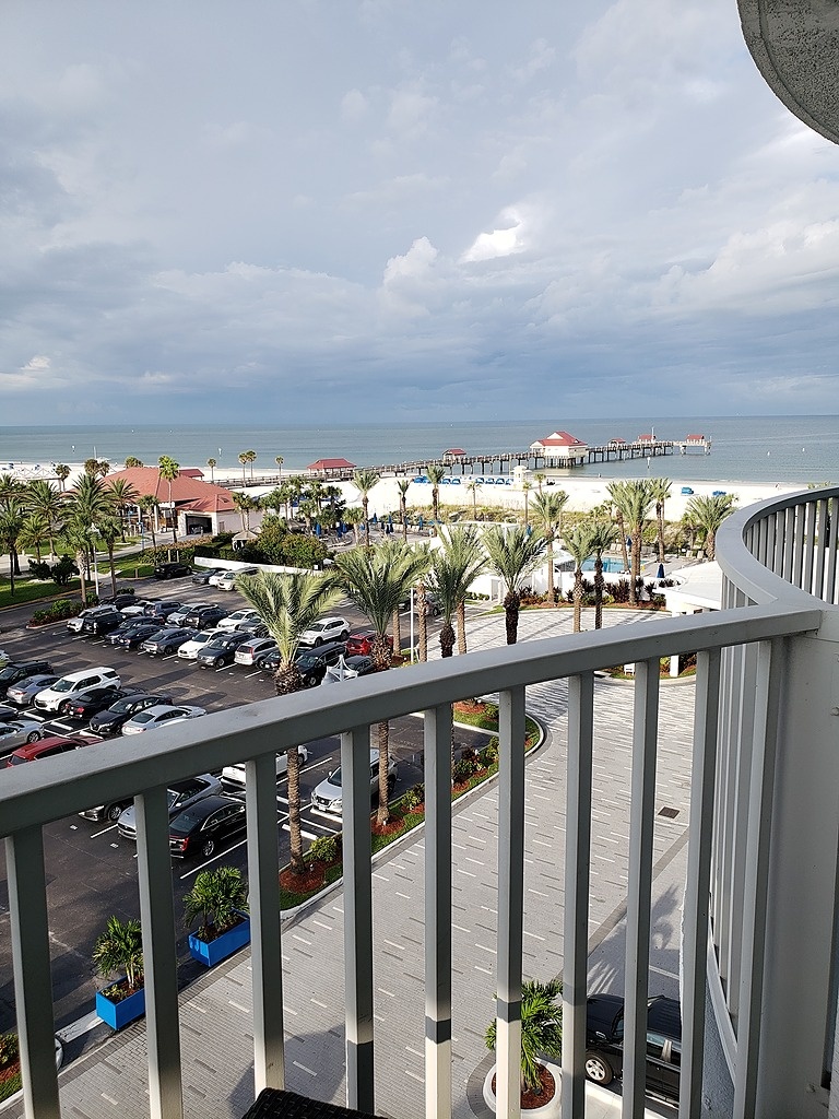 jdpfic's tweet photo. What a great couple of days last week. Cetera Investors Connect2Peers Conference in Clearwater Beach was excellent. Great camaraderie, outstanding learning via general sessions, and my favorite... peer-led panels. I was honored to moderate the panel on "OnBoarding". https://t.co/Zw6Sj81RhH