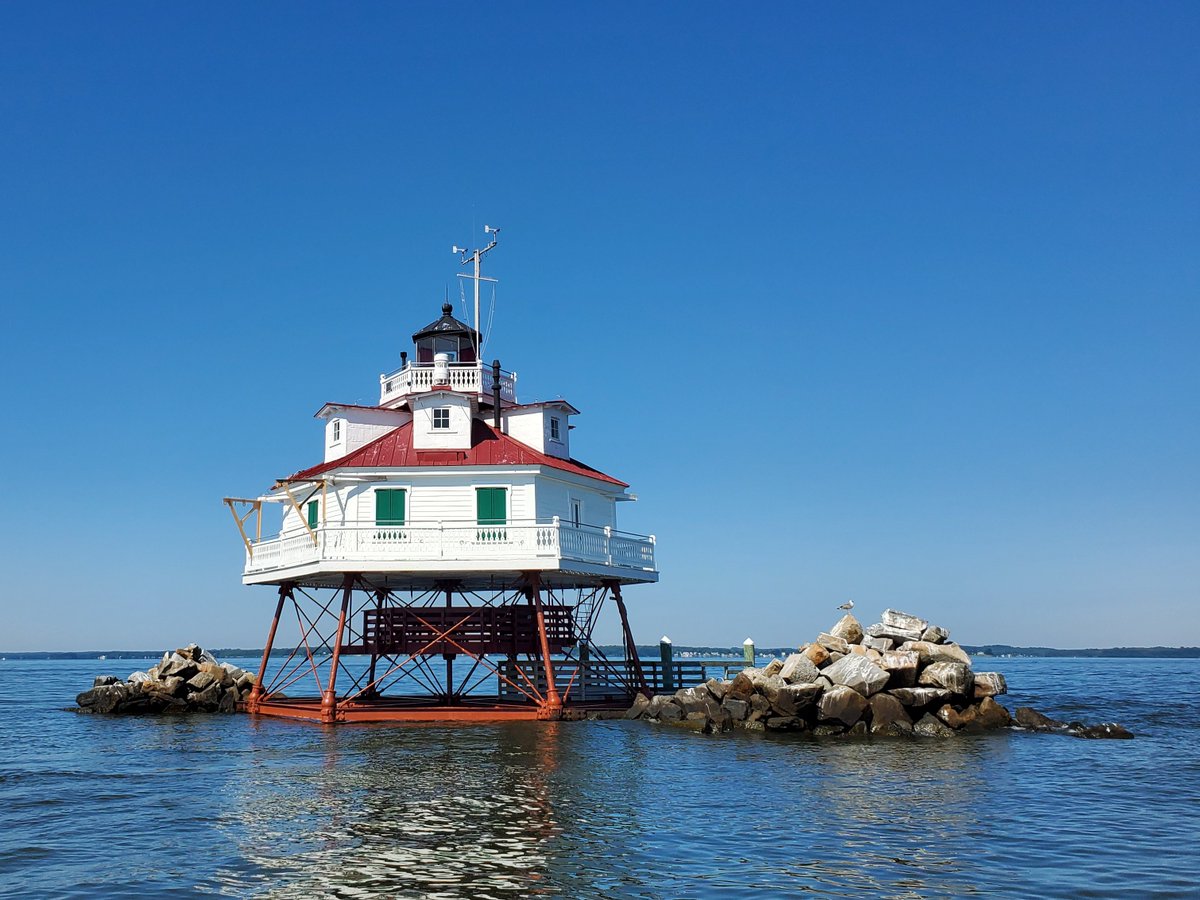 MHT is hiring an Easement Inspector! To learn more about the position and to apply, follow the link below: 

jobapscloud.com/MD/sup/bulprev… 

#MarylandHistoricalTrust #MHT #MDSHPO #Maryland #HistoricPreservation #ArchitecturalHistory #PreserveMD #ThomasPointShoalLighthouse