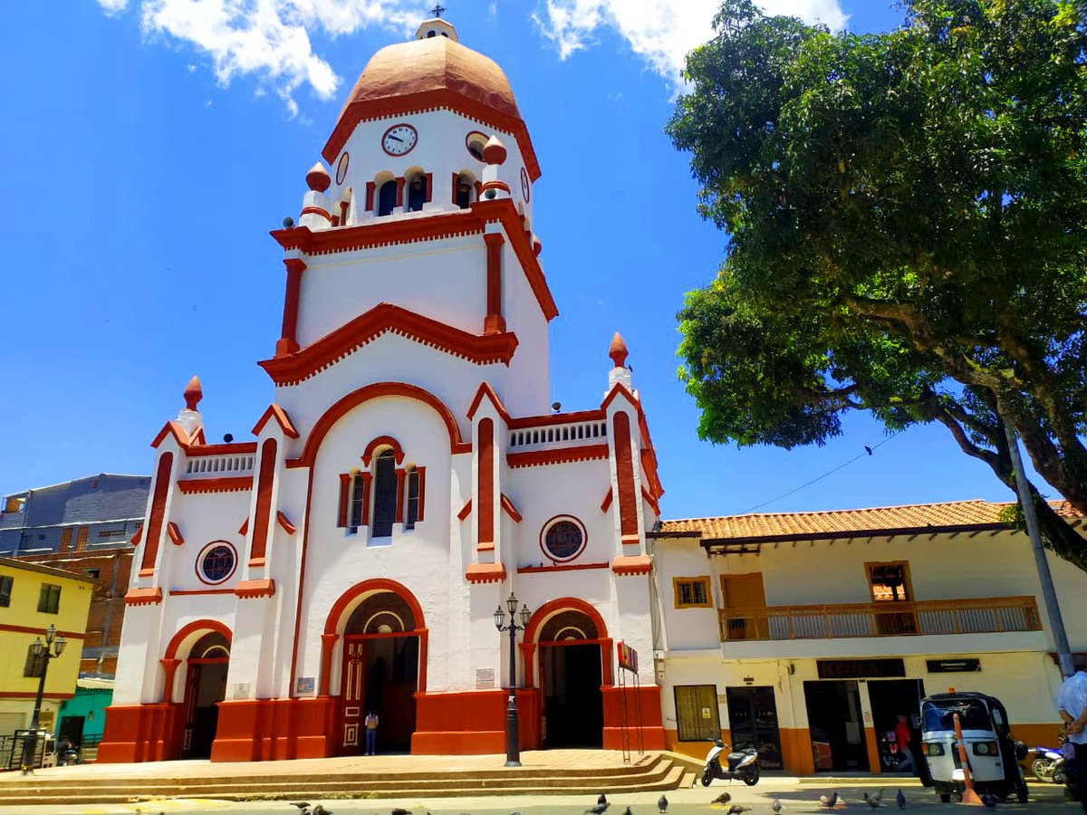 leonxiiicoop's tweet photo. Desde el proximo jueves  inician las fiestas de la familia cooperativa  @leonxiiicoop  en el municipio @sanRafael @Antioquia, una  forma de  seguir  fomentando el Cooperativismo en Antioquia.https://t.co/6XYH4nv4I5 https://t.co/z4iATD4Y0b