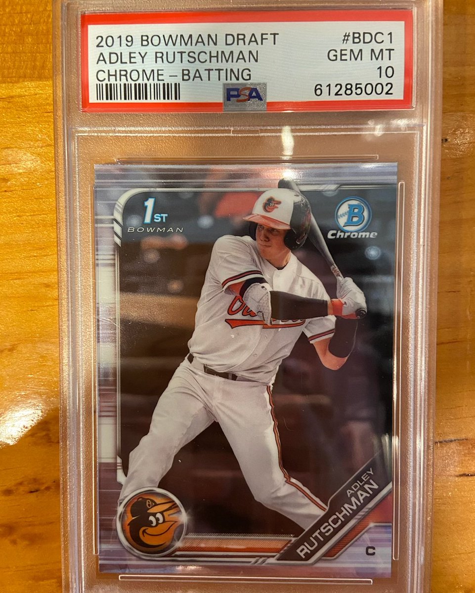 ModernRBreaks's tweet photo. 🤩GIVEAWAY🤩 want to win this 2019 1st Bowman Chrome Adley Rutschman PSA 10? Give us a follow on WhatNot and you're entered! Winner when we hit 1000 WhatNot followers!

Join us TONIGHT for a Bowman Hobby Break!
https://t.co/RfdZoEL3IO

#giveaway #chrome #whatnot #psa10 #bowman https://t.co/5bpS5ZzbEA