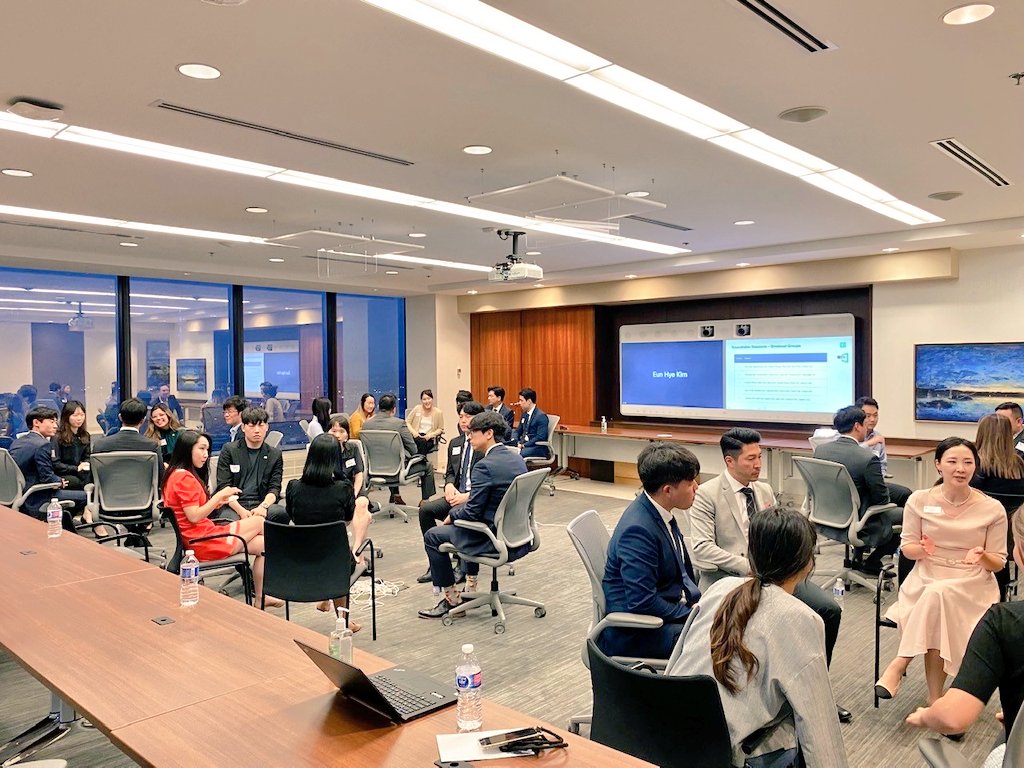 Korean Employee Network (KEN) Mentorship &amp; Networking event organized by two amazing Branch Managers,<a href="/GraceKim_TD/">Grace Kim</a> and <a href="/kujules89/">Julie Chang</a>. Stay tuned for more events and initiatives from the KEN committee! #KoreanEmployeeNetwork #KEN #TD #mentorship #networking #Vancouver