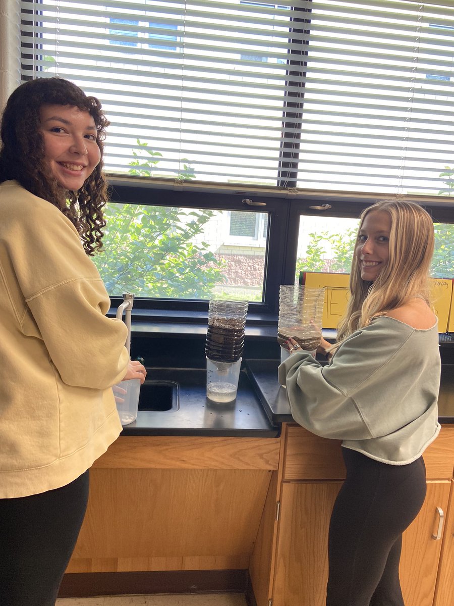 SeanKira's tweet photo. APES is building their Eco Columns. We have another build day tomorrow when we add seeds in the terrestrial chamber. @GrantBulldogs https://t.co/meOBnJkqOg