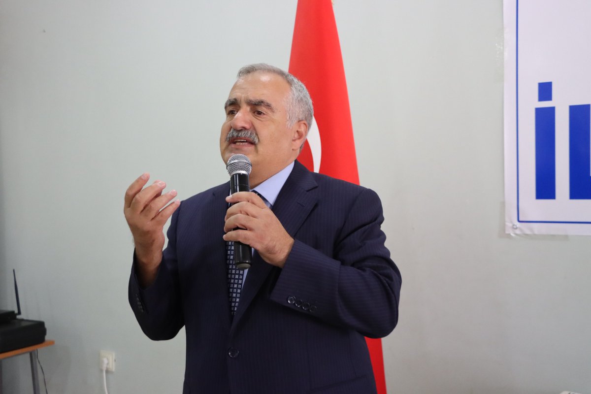 DemokratParti7's tweet photo. GİK üyemiz , Teşkilat Başkan Yardımcımız Sn. Bülent ERDİNÇ'in muhtarlarımıza ve STK temsilcilerimize hitaplarından kareler...
Muhtarlarımıza ve STK temsilcilerimize Genel Başkanımız Sn. @DpGultekinUysal 'ın selamlarını iletilmiştir. 
@_DemokratParti @DpGultekinUysal @cenginyurt52 https://t.co/x3sGucfEkh