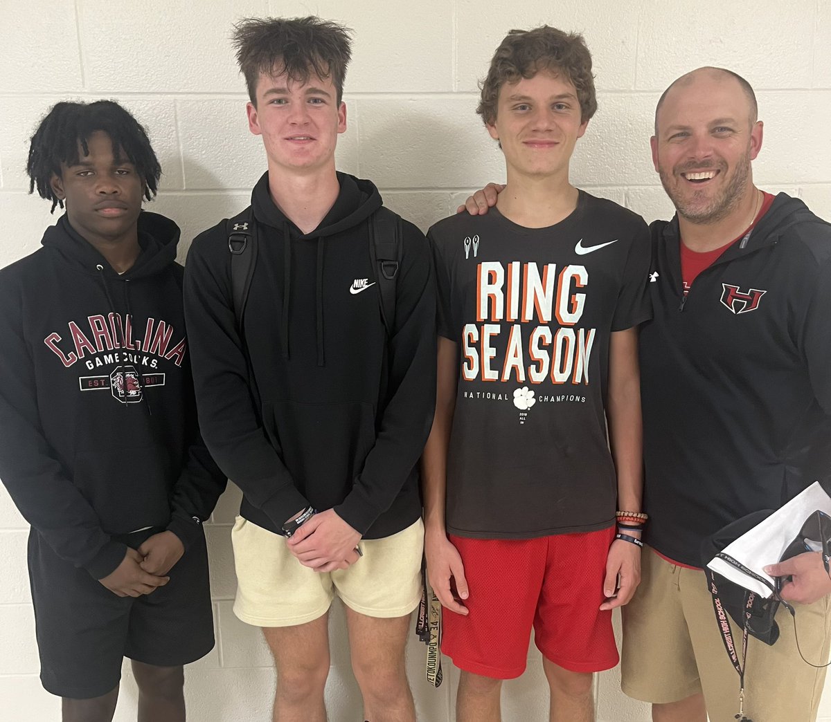 MrCoachFrate's tweet photo. 📚💯CONGRATS💯📚to these young men - JR/DB Damion Watts, JR/QB Nick Danciu &amp; SR/WR Maddox Snow for being inducted into @HillcrestHSRams NATIONAL HONOR SOCIETY‼️ AMAZING ACCOMPLISHMENT‼️@rams_hhs @HHSRamAthletics @FB_RecruitHHS @Ram_Footb_Media @JRRAMS1 @nickdanciu14 @DamionWatts4 https://t.co/YUT0cJTi1a
